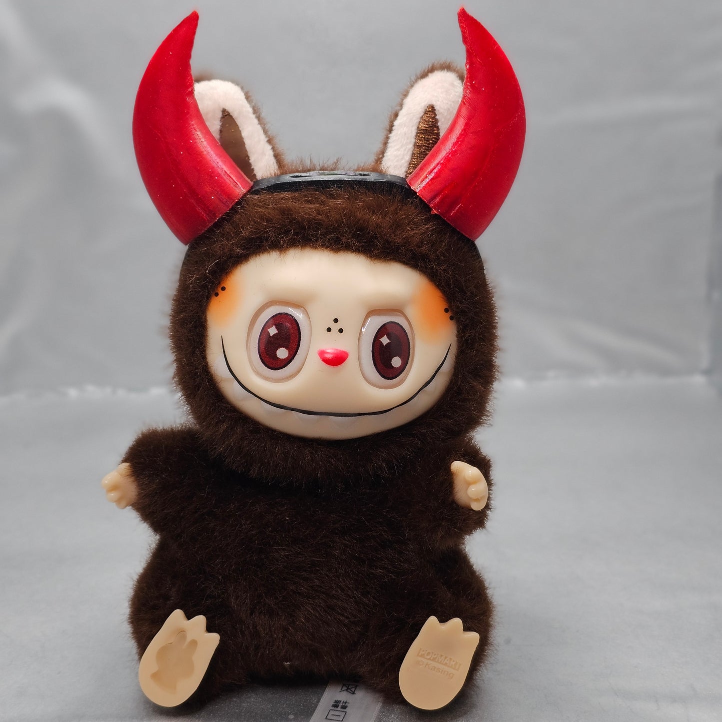 Devil horns